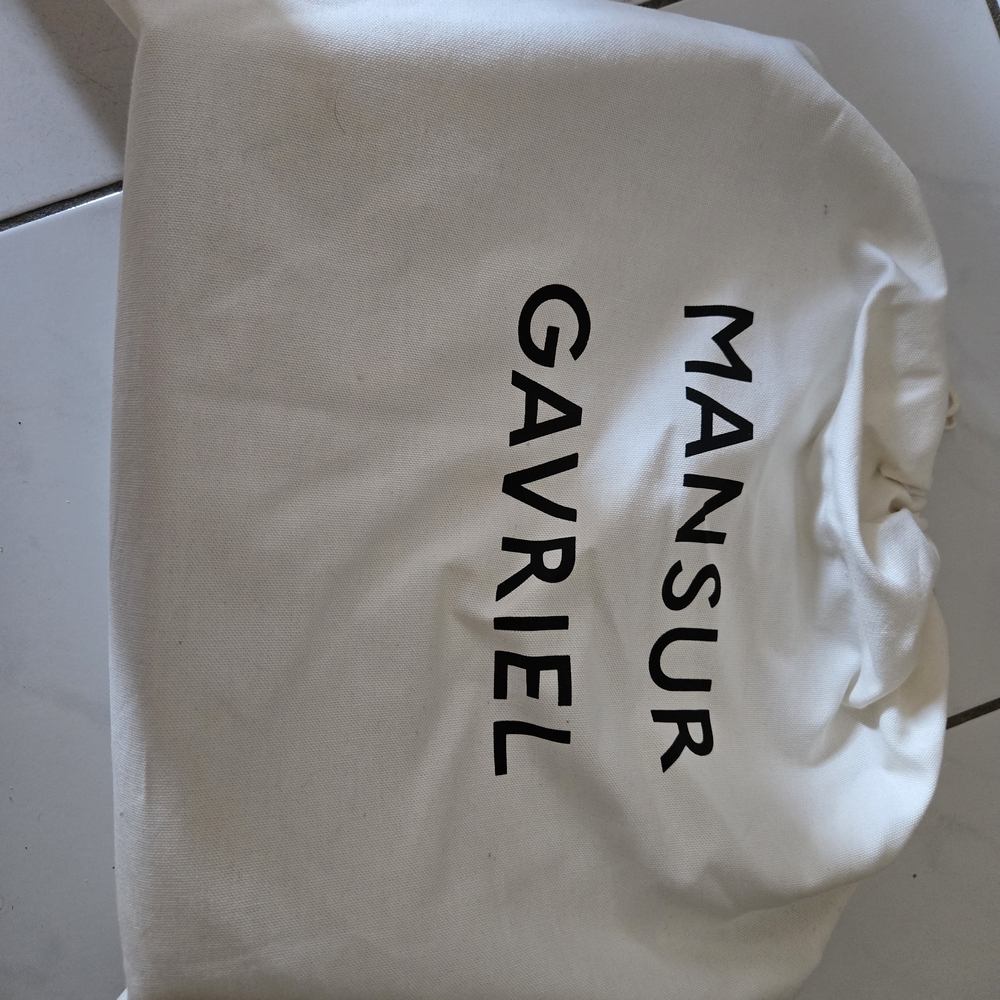Mansur Gavriel Tan Tote with Pouch - Picture 2 of 6